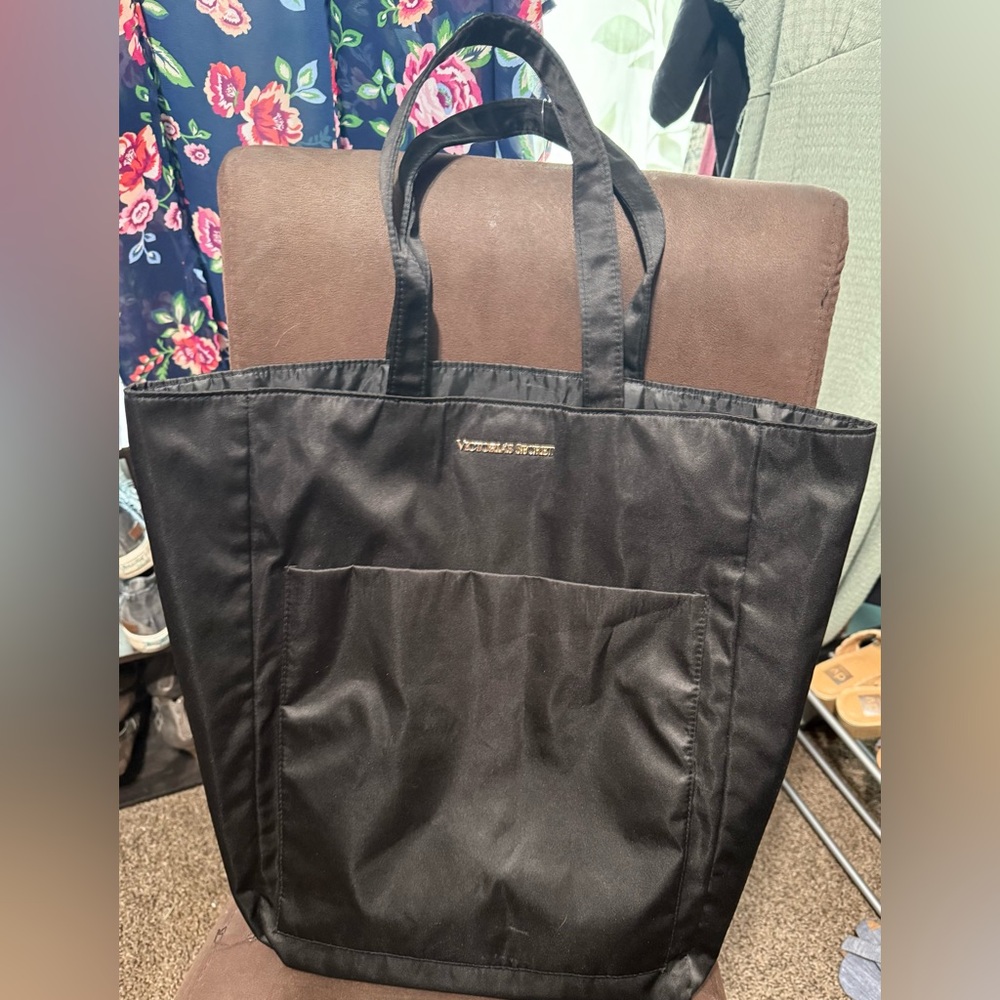 🔥🔥Victoria's Secret Black Tote Bag NWOT